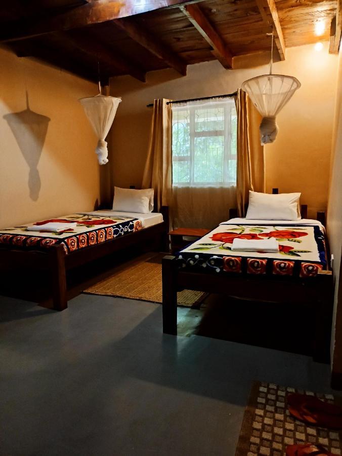 Shamba Hostel Usa River ภายนอก รูปภาพ