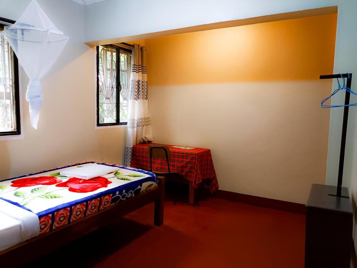 Shamba Hostel Usa River ภายนอก รูปภาพ