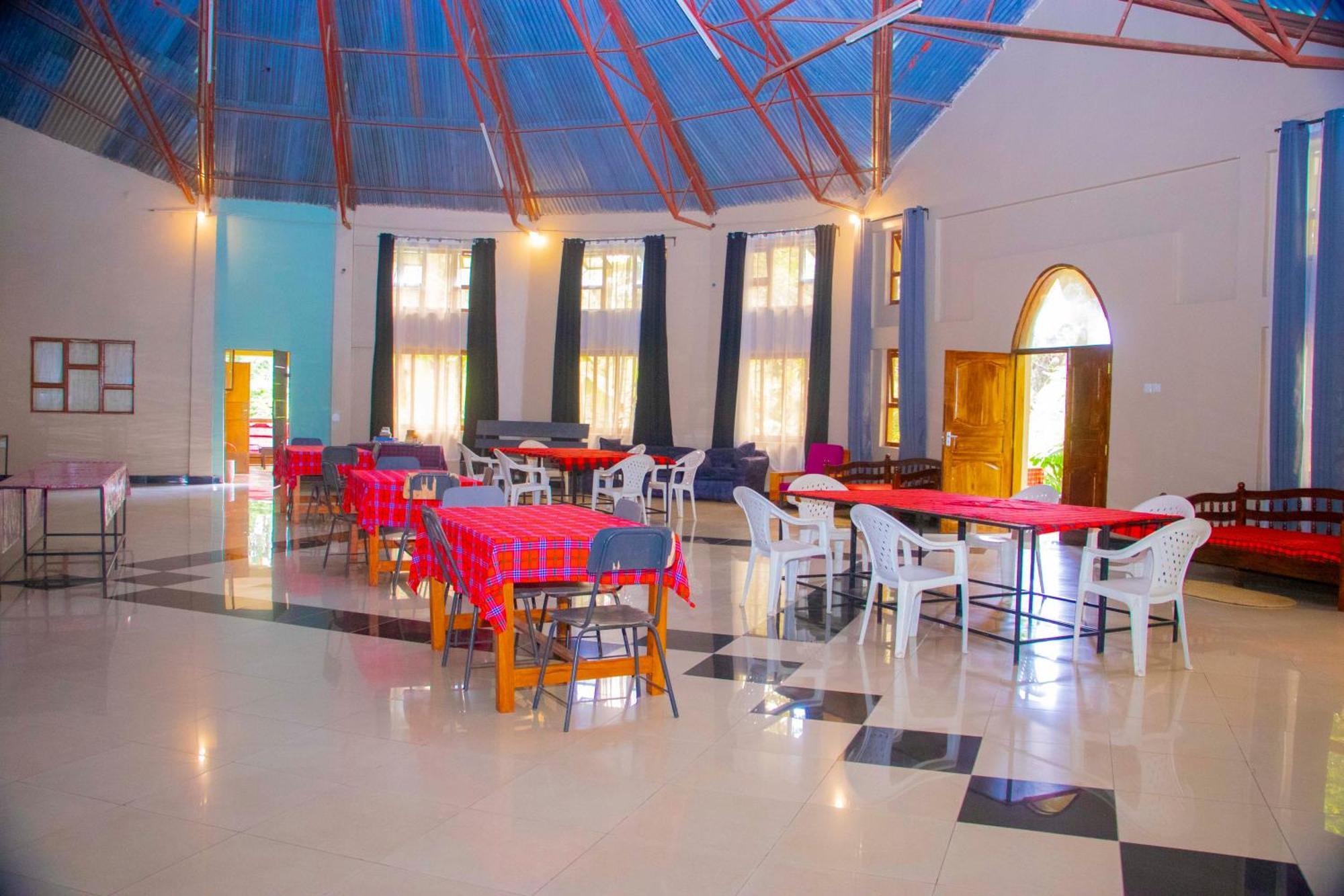 Shamba Hostel Usa River ภายนอก รูปภาพ