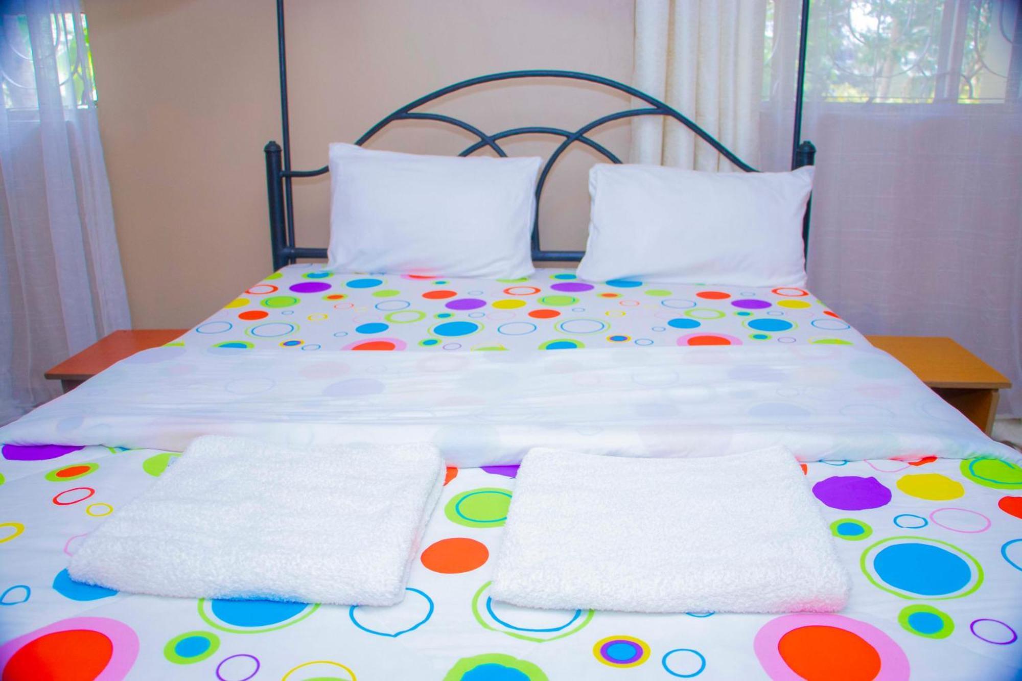 Shamba Hostel Usa River ภายนอก รูปภาพ
